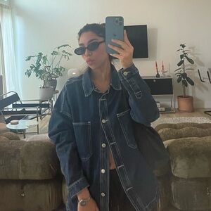 Meet your Posher, Arielle